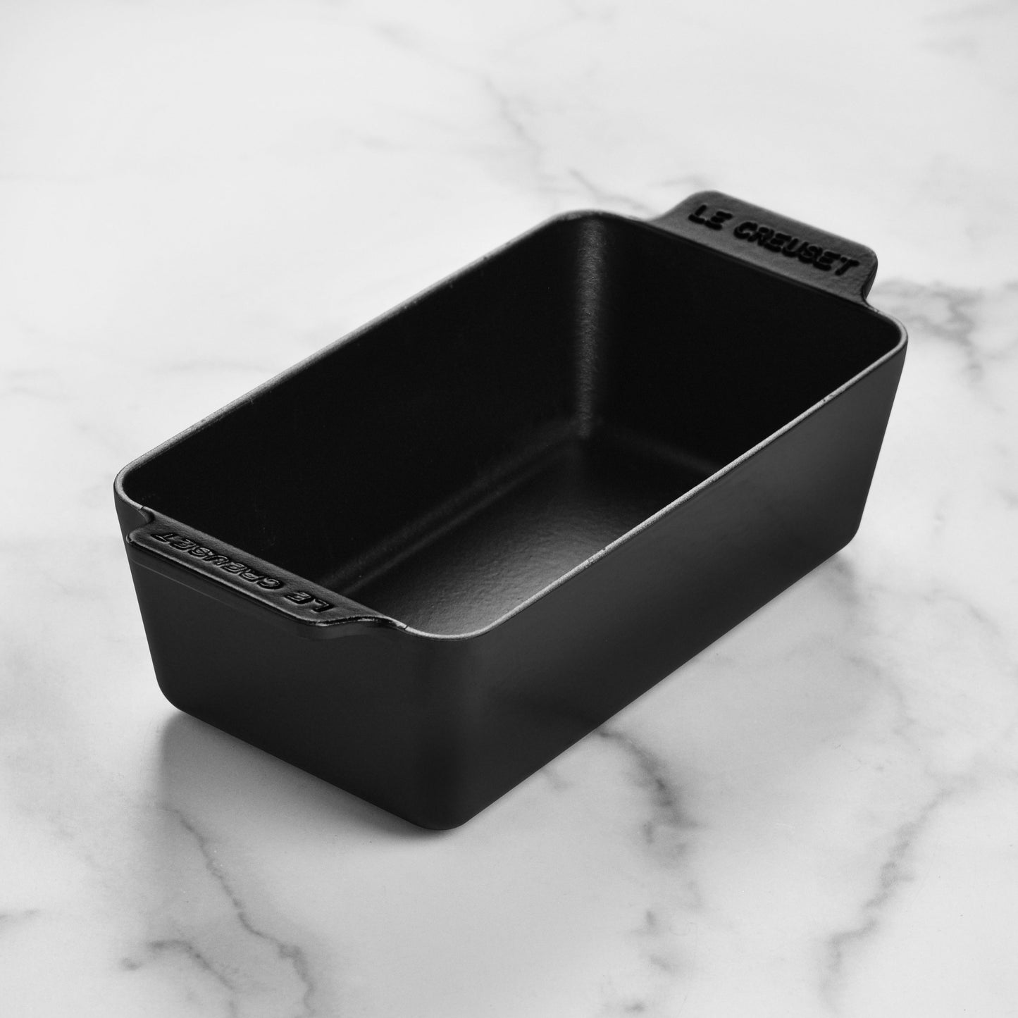 Signature Cast Iron 9 x 5-inch Licorice Loaf Pan