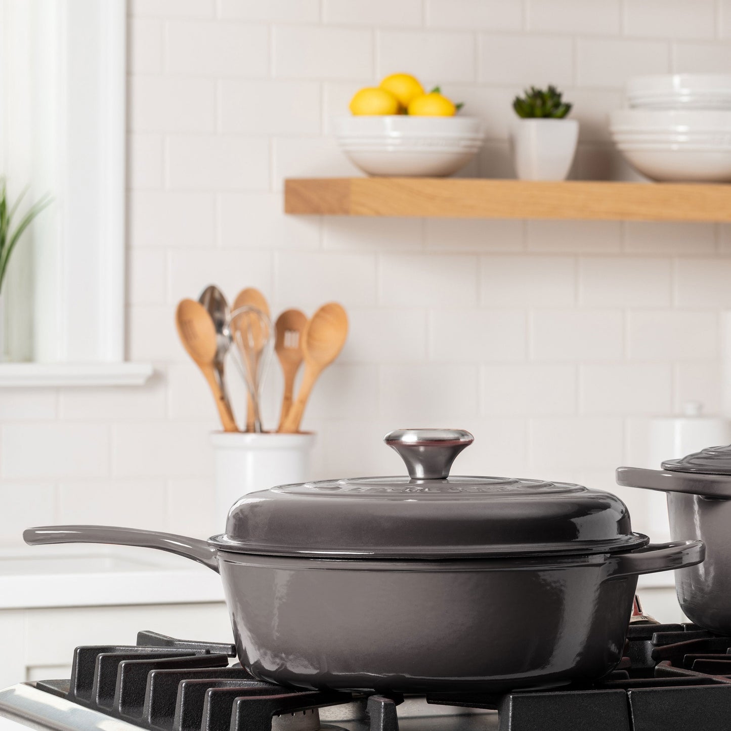 Signature Cast Iron 3.75-quart Oyster Cassadou