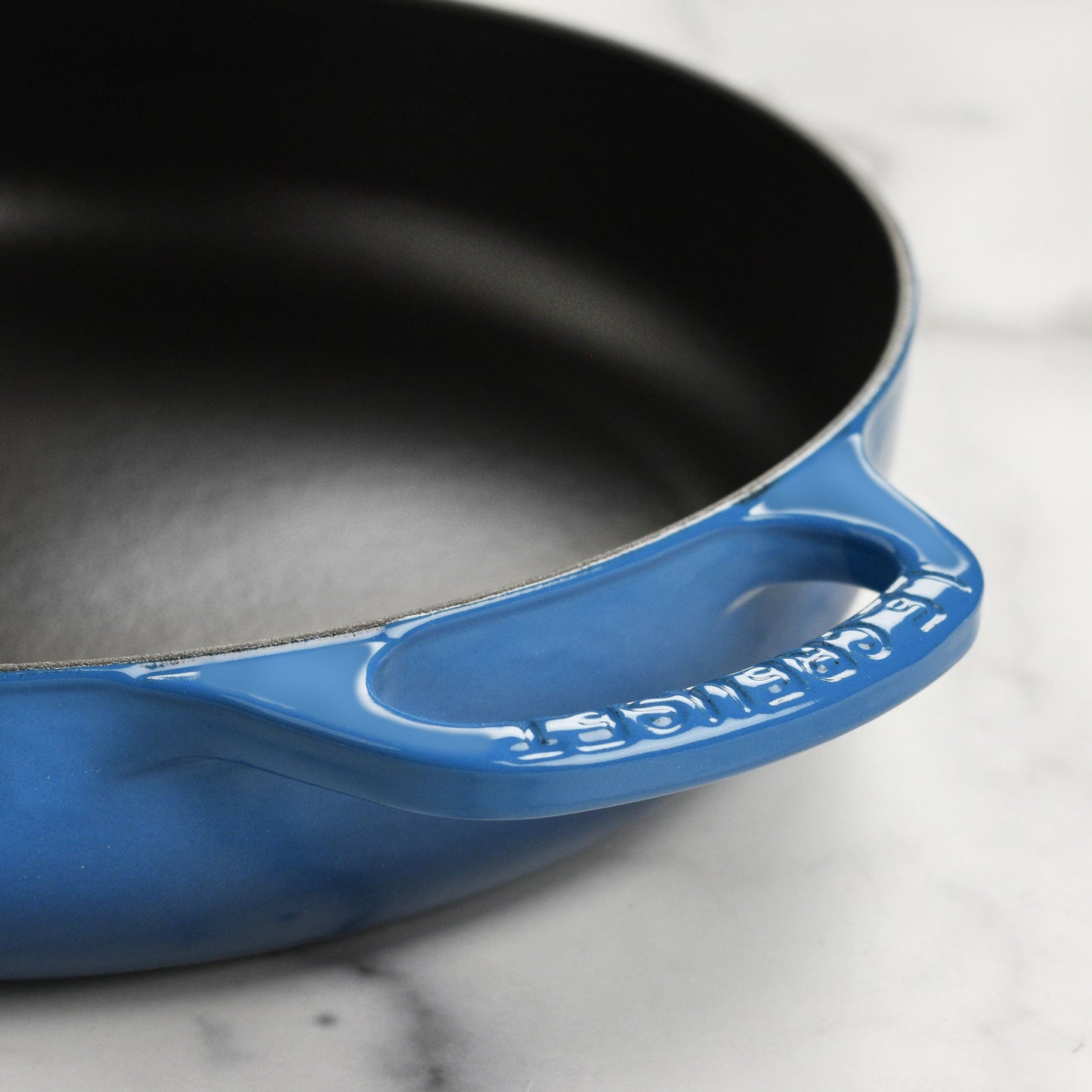 Signature Cast Iron 11-inch Marseille Everyday Pan