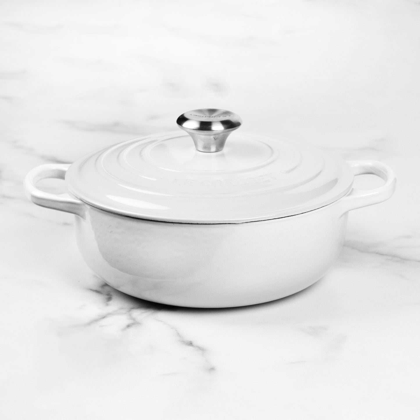 Signature Cast Iron 3.5-quart White Sauteuse Dutch Oven