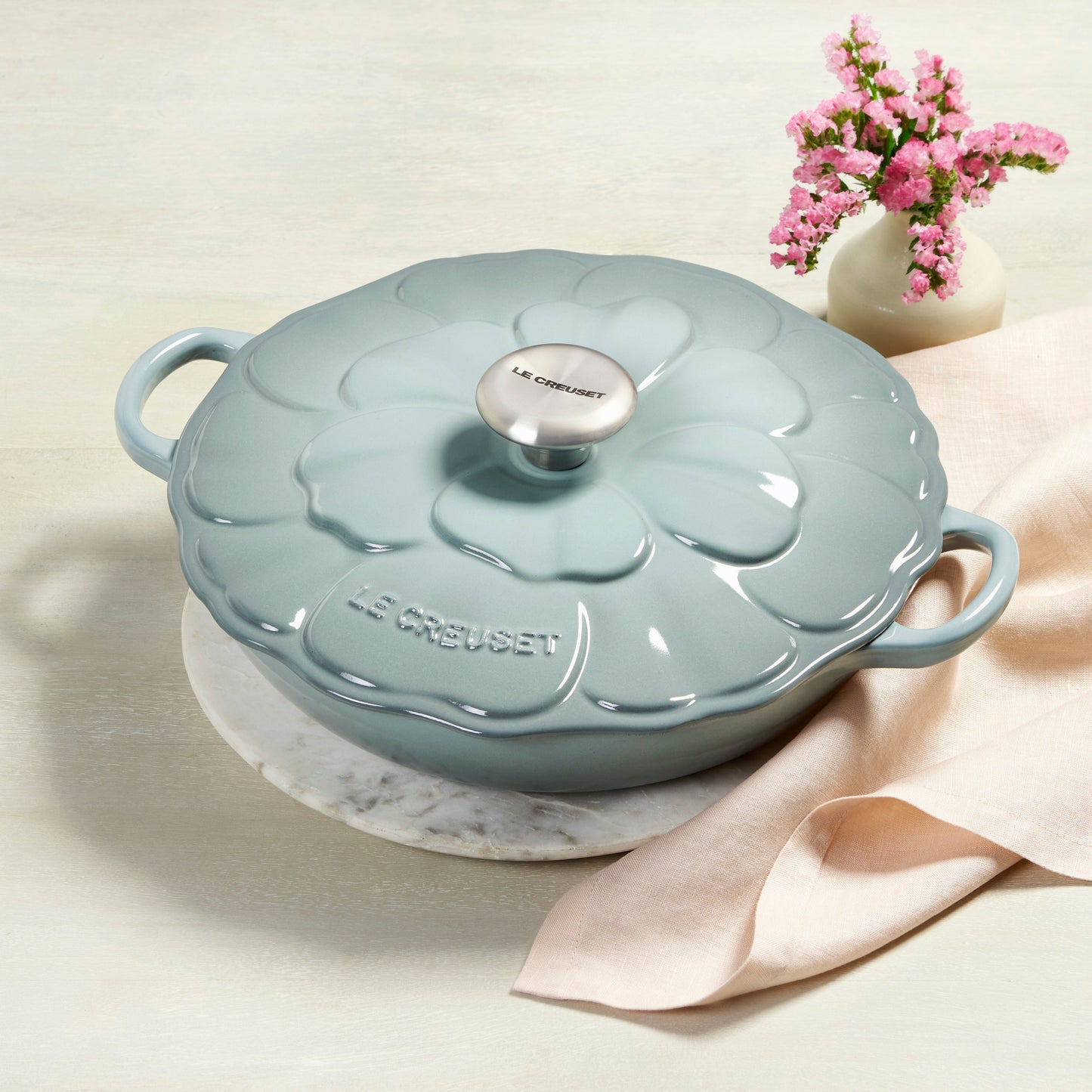 Signature Cast Iron 2.25-quart Sea Salt Petal Braiser