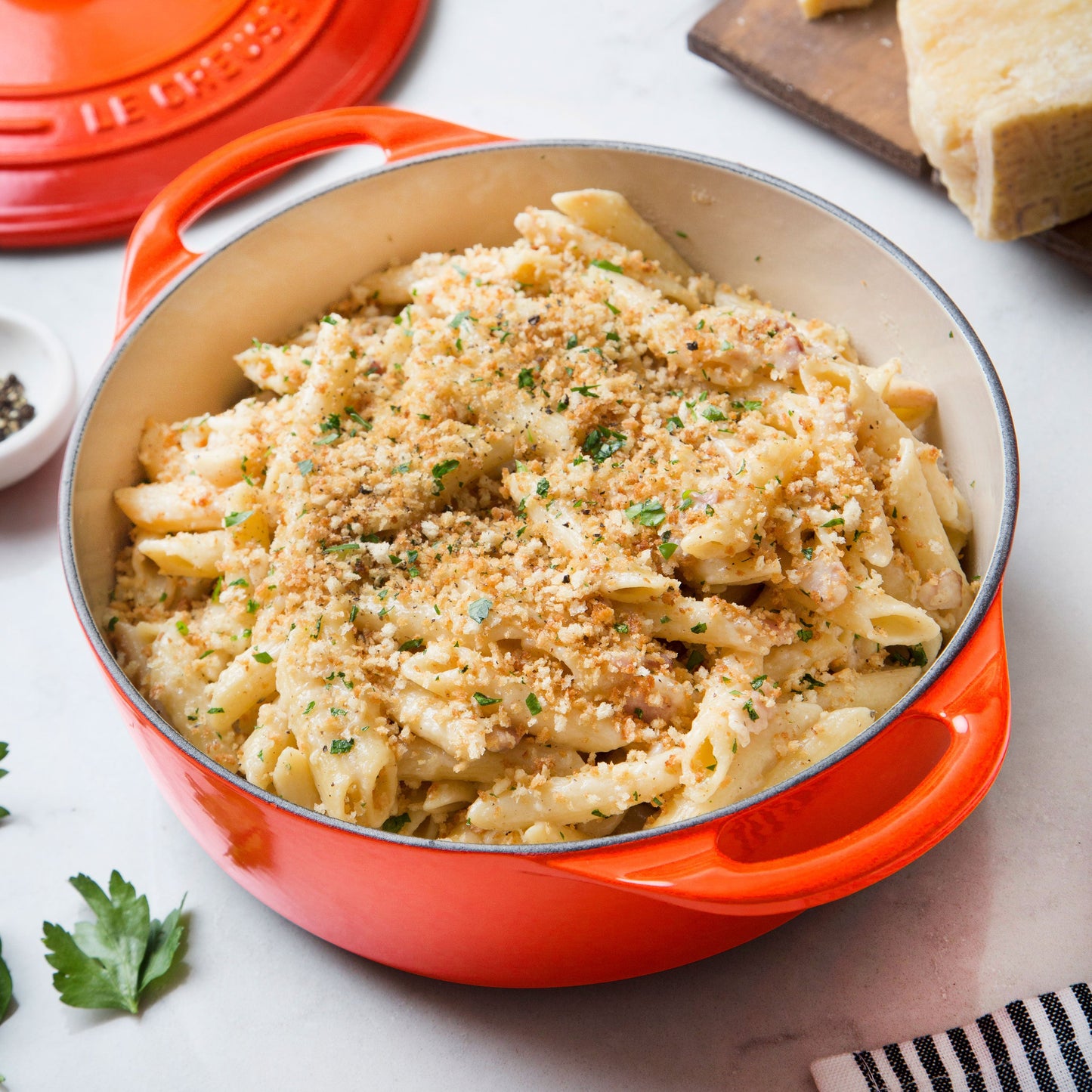 Cast Iron 2.75-quart Flame Shallow Round Dutch Oven