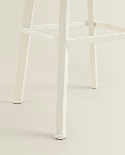 WOODEN AND METAL SWIVEL STOOL