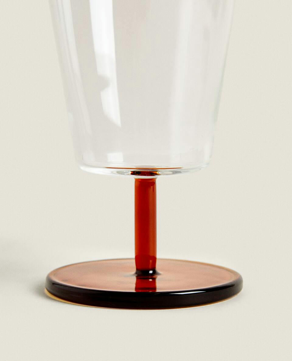 BOROSILICATE GLASS WITH COLOURED STEM