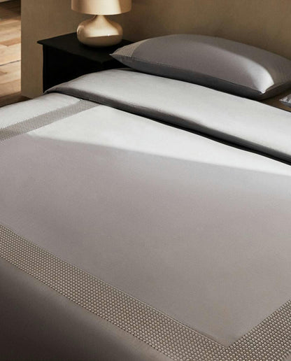 GEOMETRIC EMBROIDERED DUVET COVER