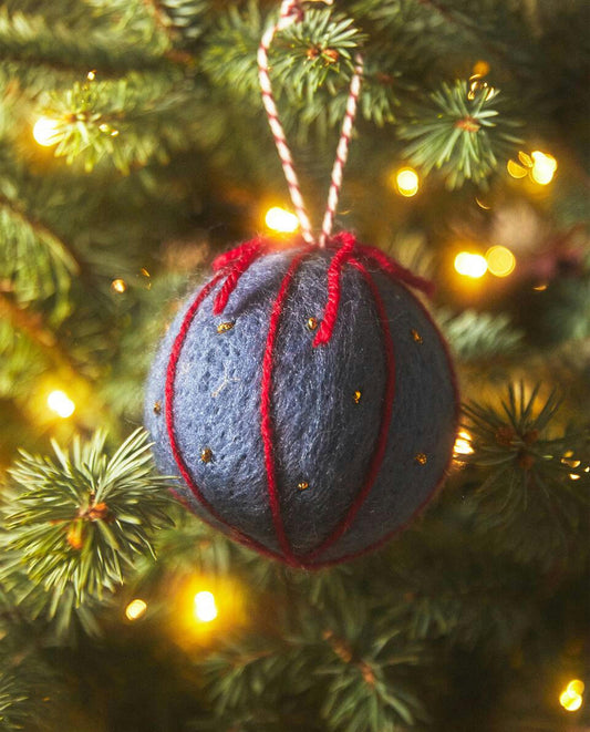 FELT BAUBLE CHRISTMAS DECORATION