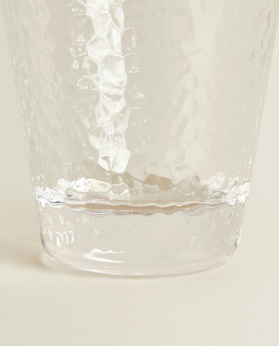 RAISED DESIGN GLASS TUMBLER
