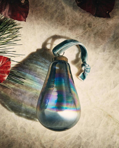 GLASS PEAR CHRISTMAS DECORATION
