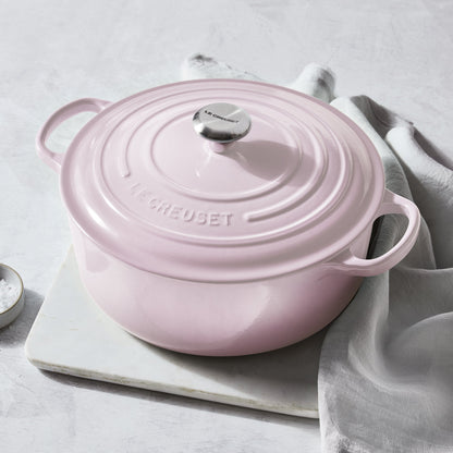 Signature Cast Iron 7.25-quart Shallot Round Dutch Oven