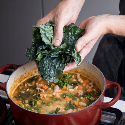 Signature Cast Iron 7.25-quart Rhone Round Dutch Oven