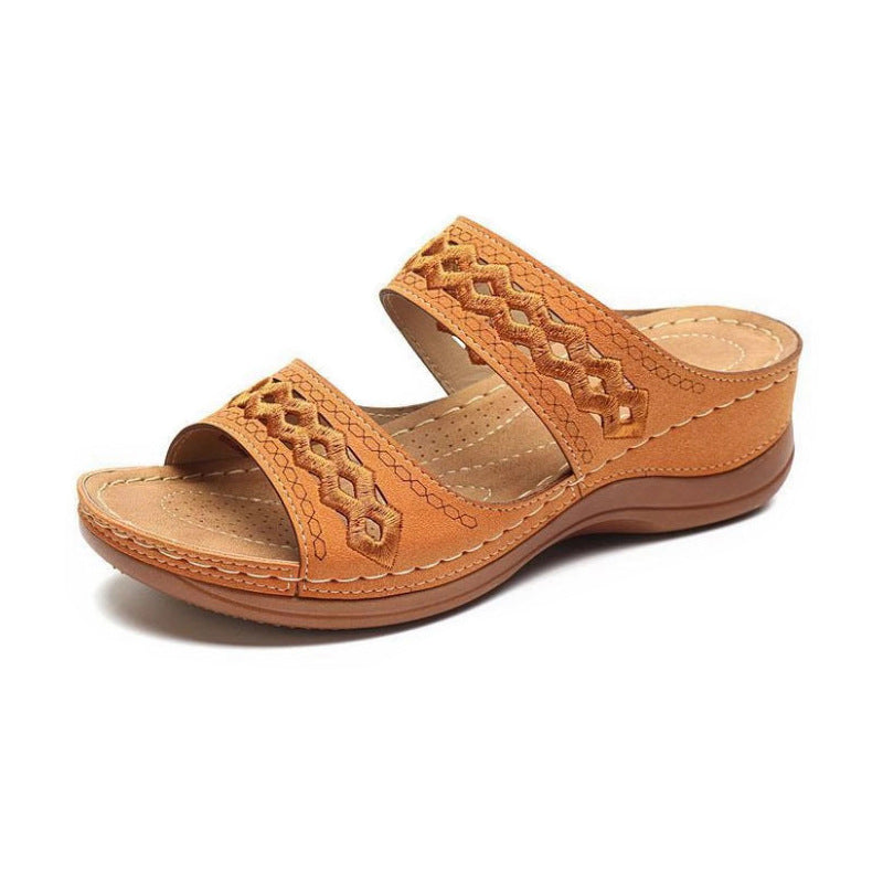 Sandales brodées en similicuir de qualité supérieure pour femmes 