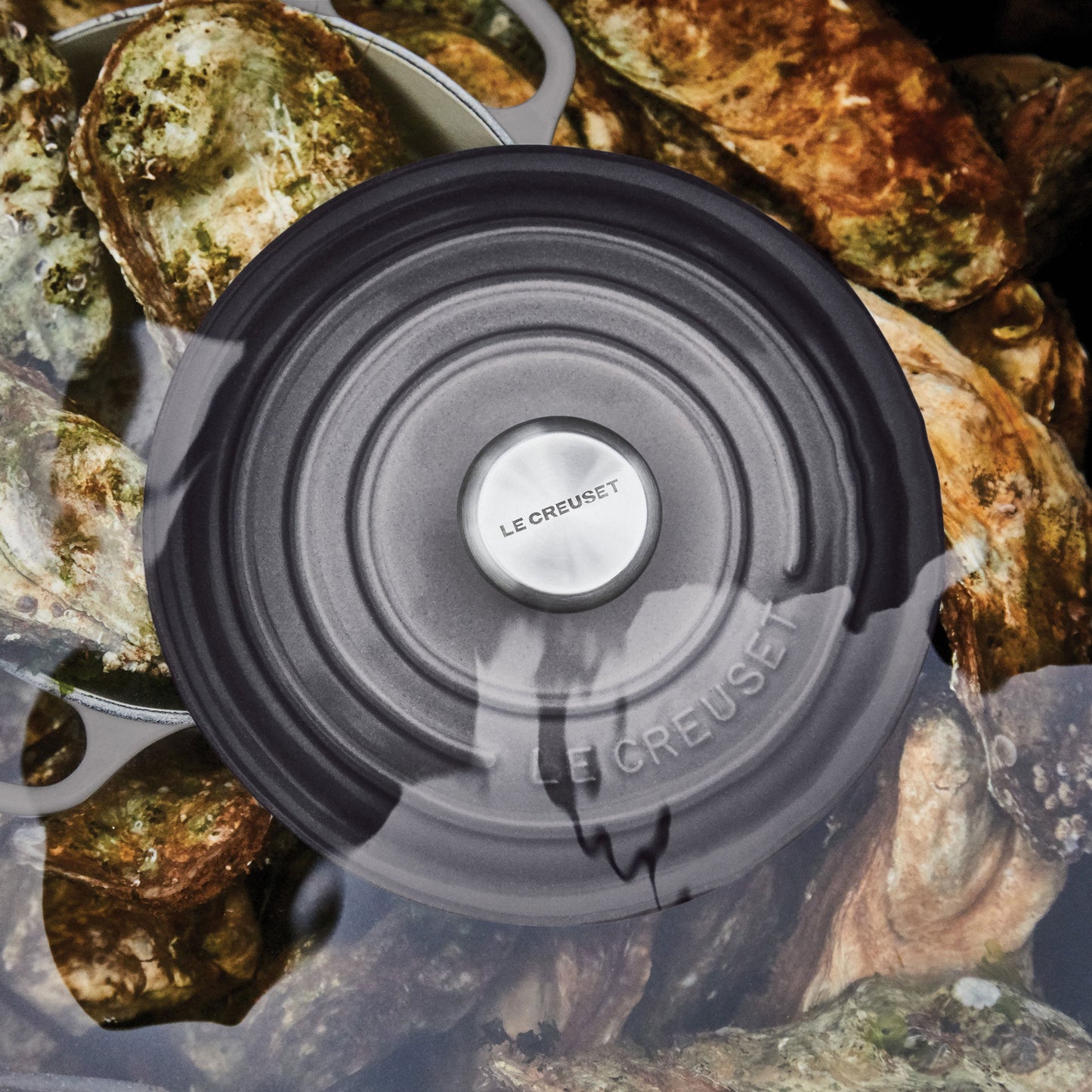 Signature Cast Iron 9 Piece Oyster Cast Iron Cookware Set