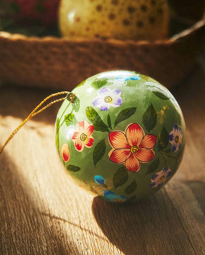 PAINTED CHRISTMAS PAPER BAUBLE DECORATION