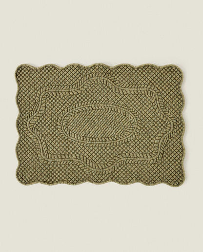 QUILTED PLACEMAT
