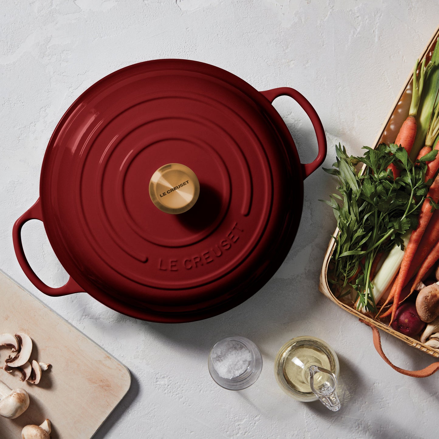 Signature Cast Iron 3.5-quart Rhone Braiser