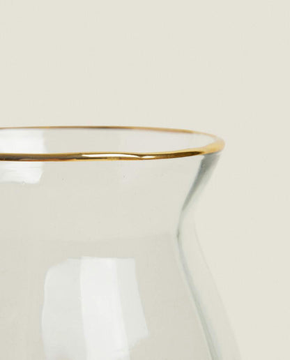 CHRISTMAS FACETED GLASS VASE WITH RIM DETAIL