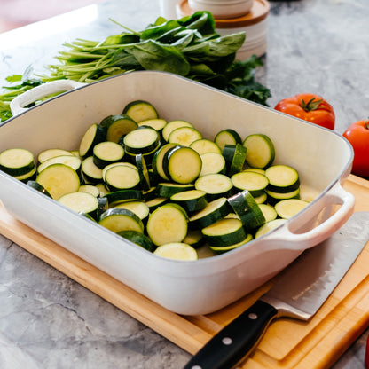 Signature Cast Iron 12.75-inch x 9.75-inch White Roasting Pan