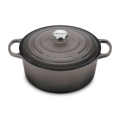 Signature Cast Iron 7.25-quart Oyster Round Dutch Oven