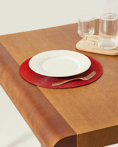 PACK OF GLITTERY CHRISTMAS SPIRAL PLACEMATS (PACK OF 2)