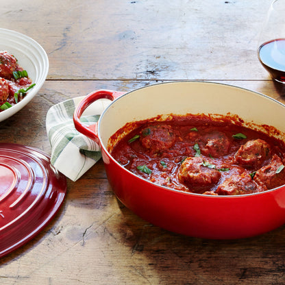 Signature Cast Iron 15.5-quart Cerise Oval Dutch Oven