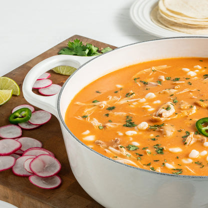 Signature Cast Iron 6.75-quart White Oval Dutch Oven