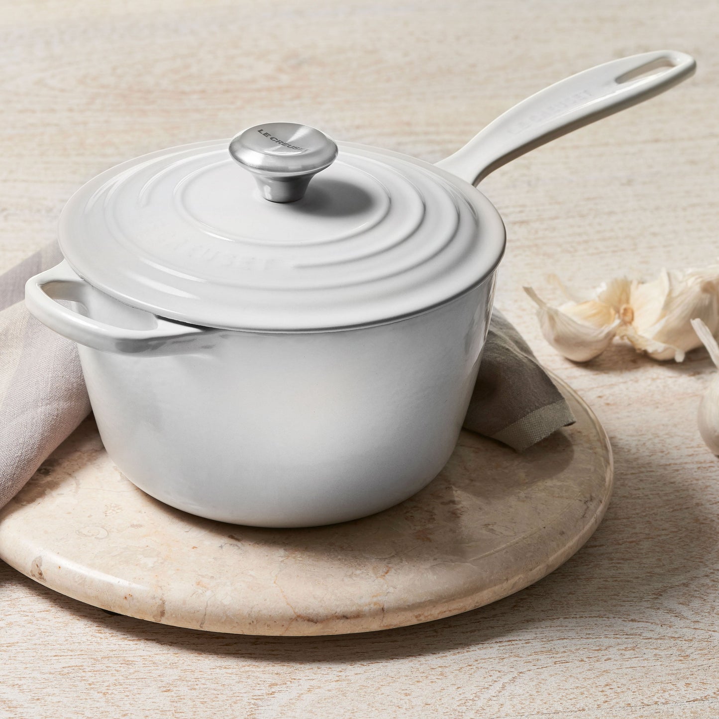 Signature Cast Iron 1.75-quart White Saucepan