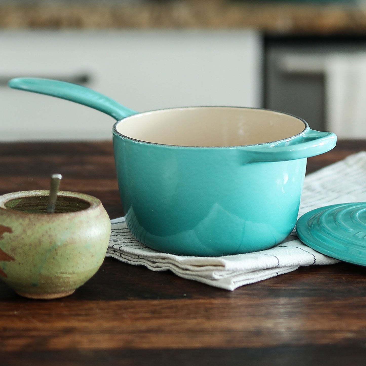 Signature Cast Iron 2.25-quart Caribbean Saucepan