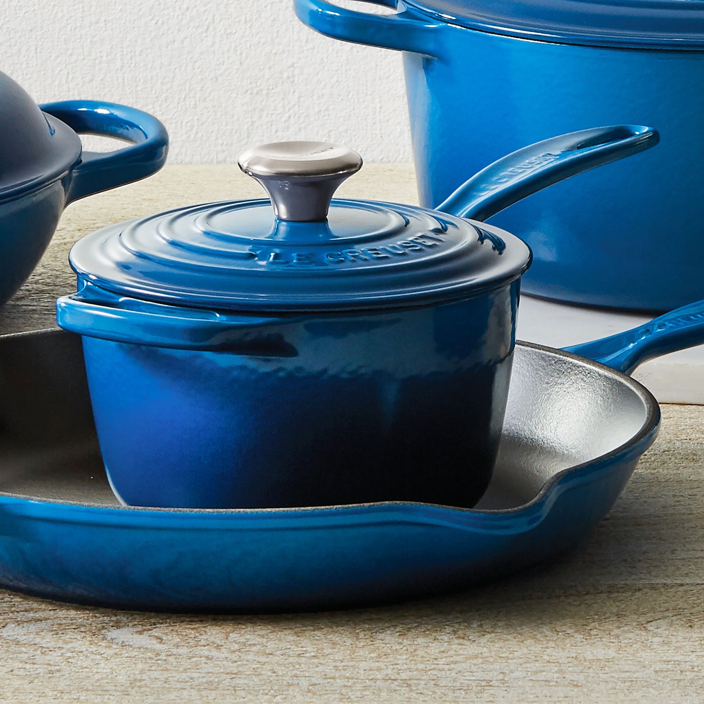 Signature Cast Iron 1.75-quart Marseille Saucepan