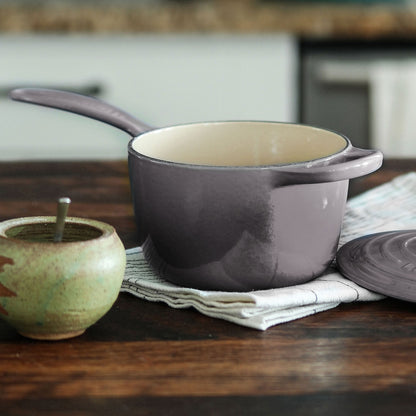 Signature Cast Iron 2.25-quart Oyster Saucepan