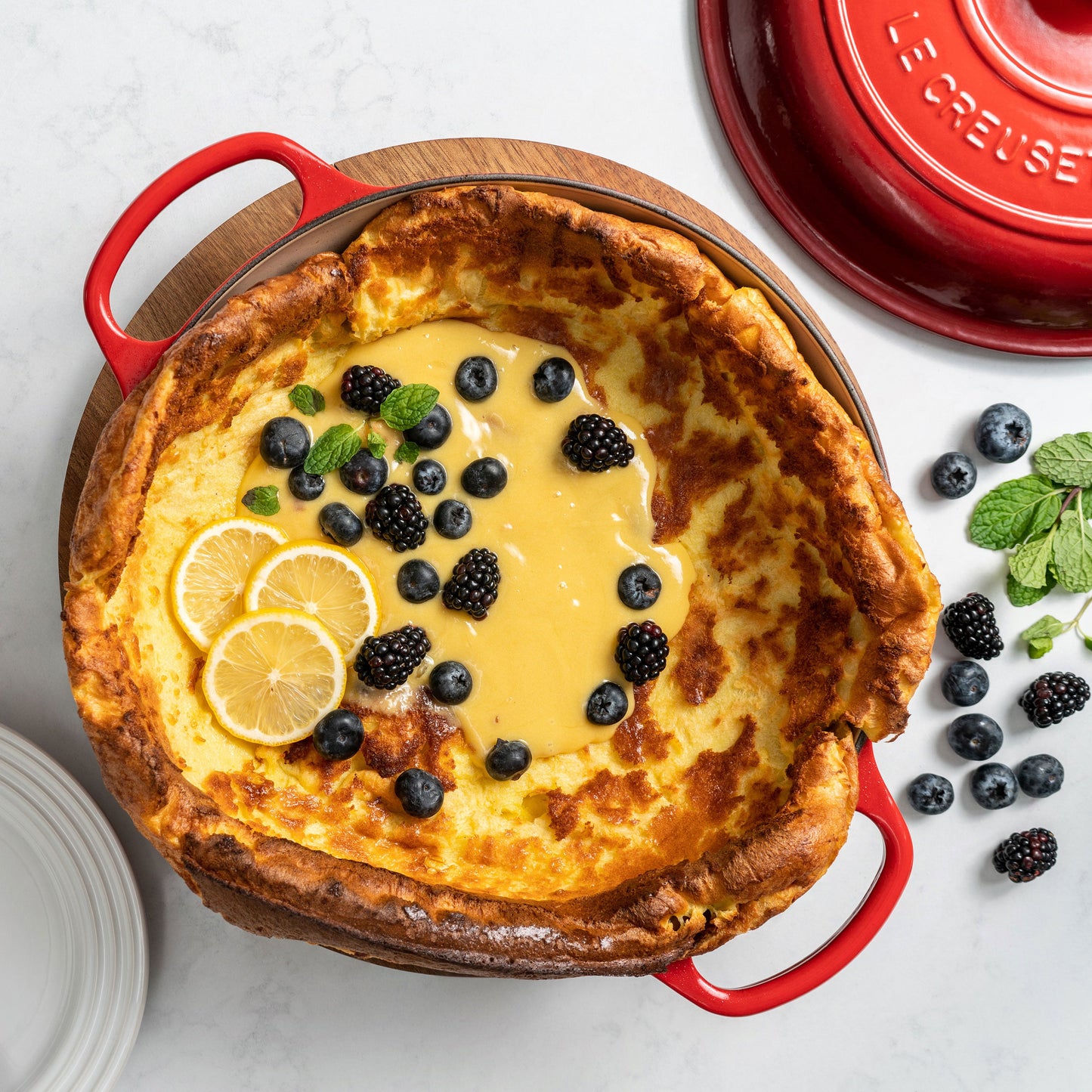 Signature Cast Iron 3.5-quart Cerise Braiser