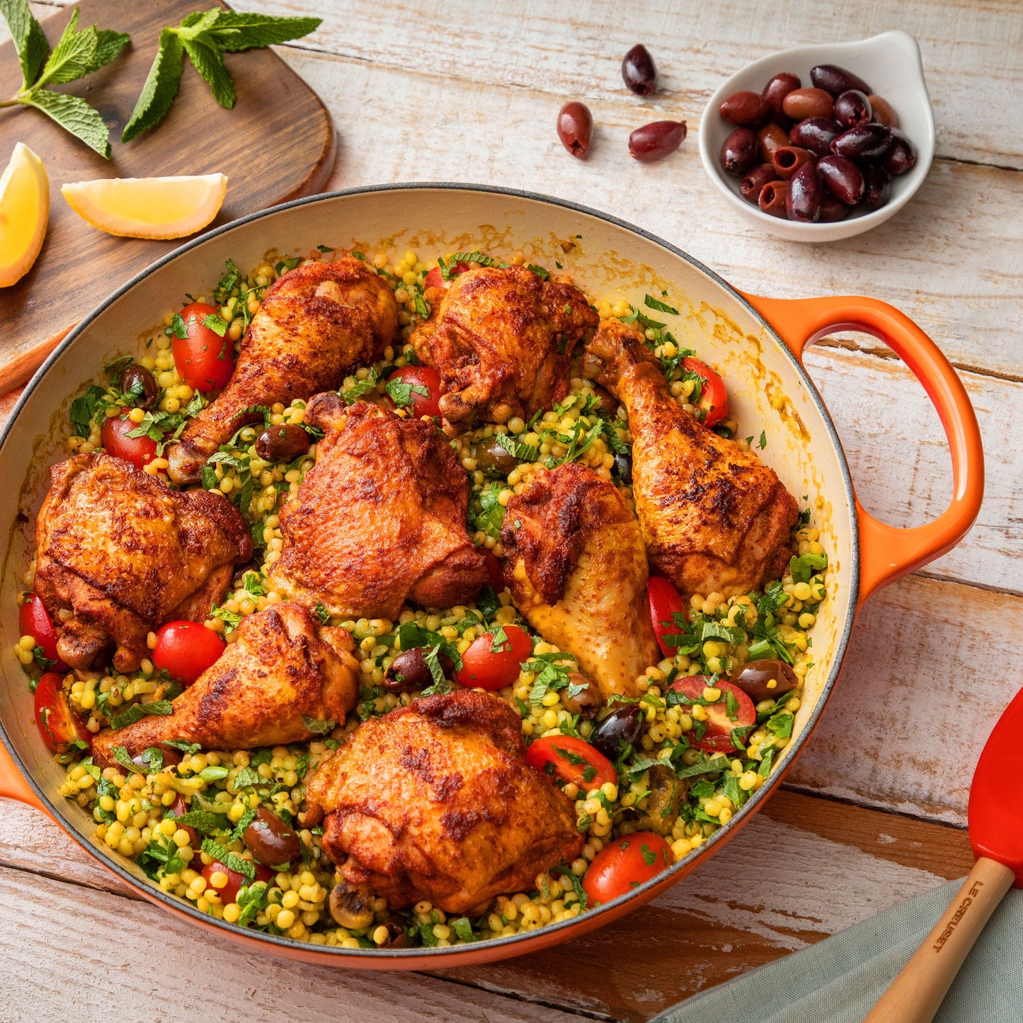 Signature Cast Iron 3.5-quart Flame Braiser