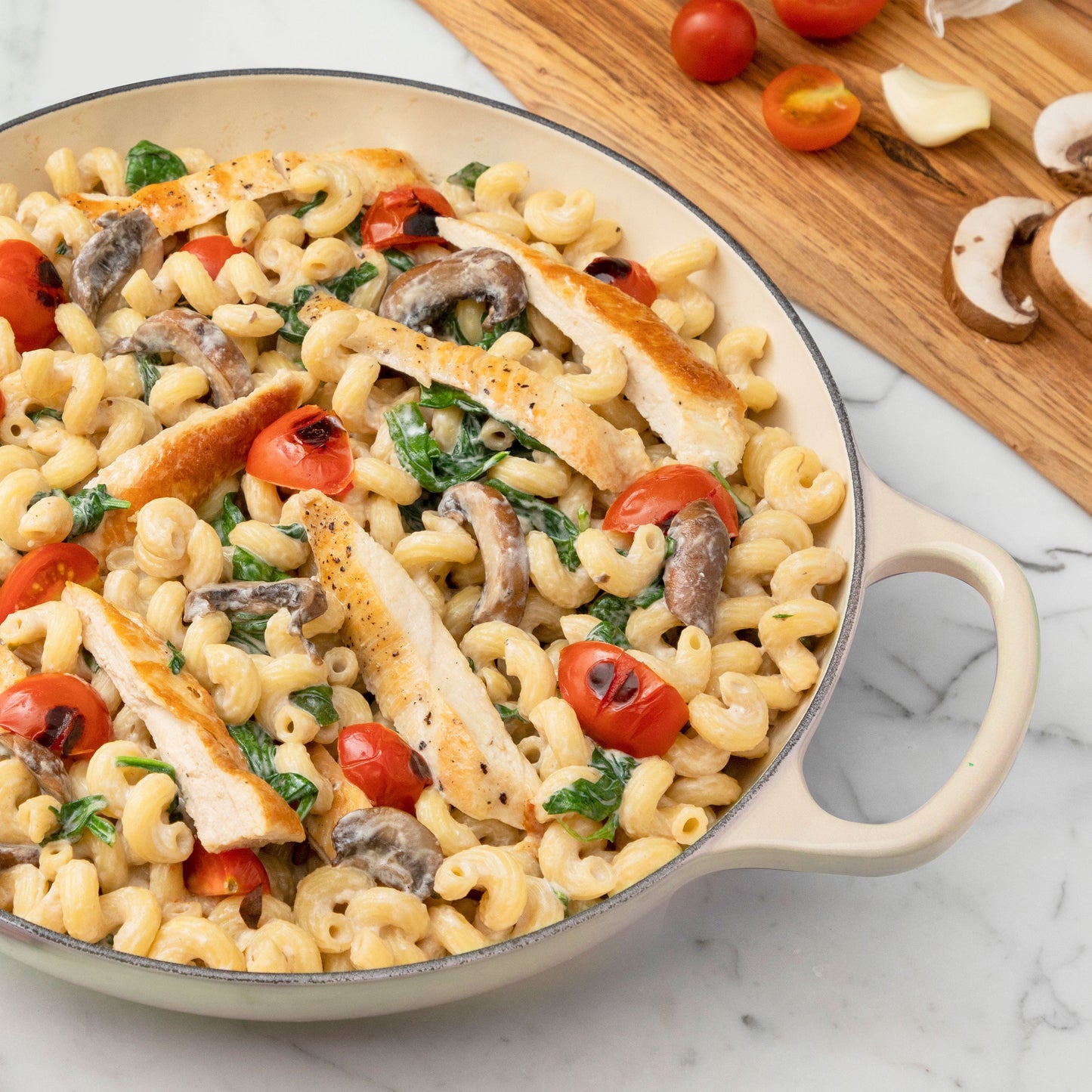 Signature Cast Iron 5-quart Meringue Braiser