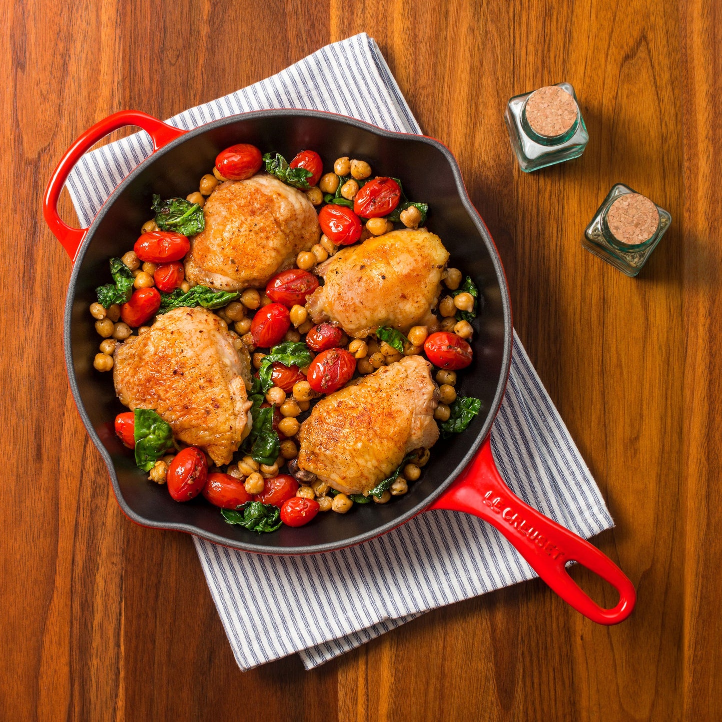 Signature Cast Iron 9-inch Cerise Skillet