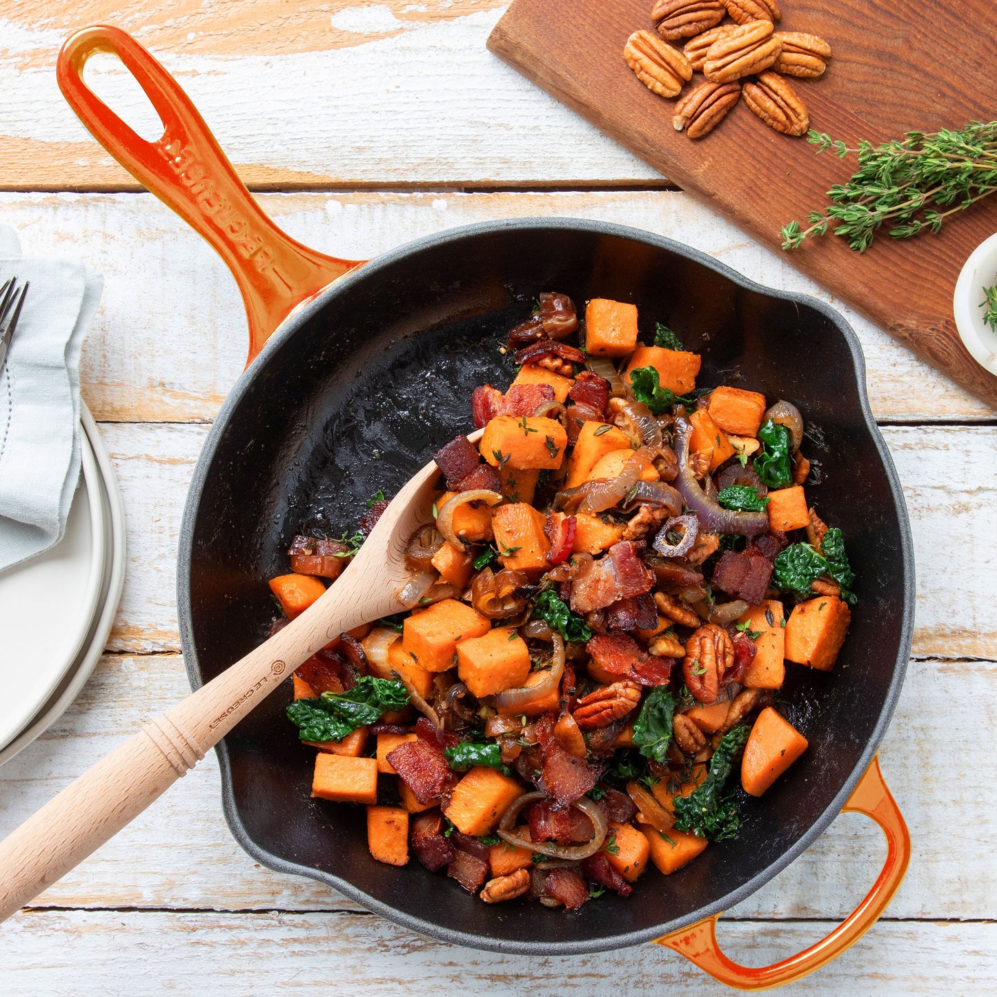 Signature Cast Iron 10.25-inch Flame Skillet