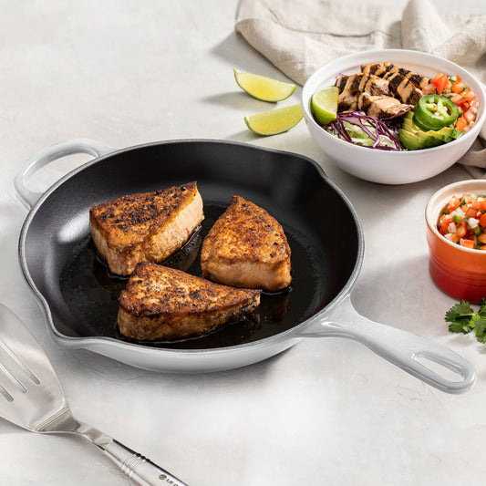 Signature Cast Iron 10.25-inch White Skillet