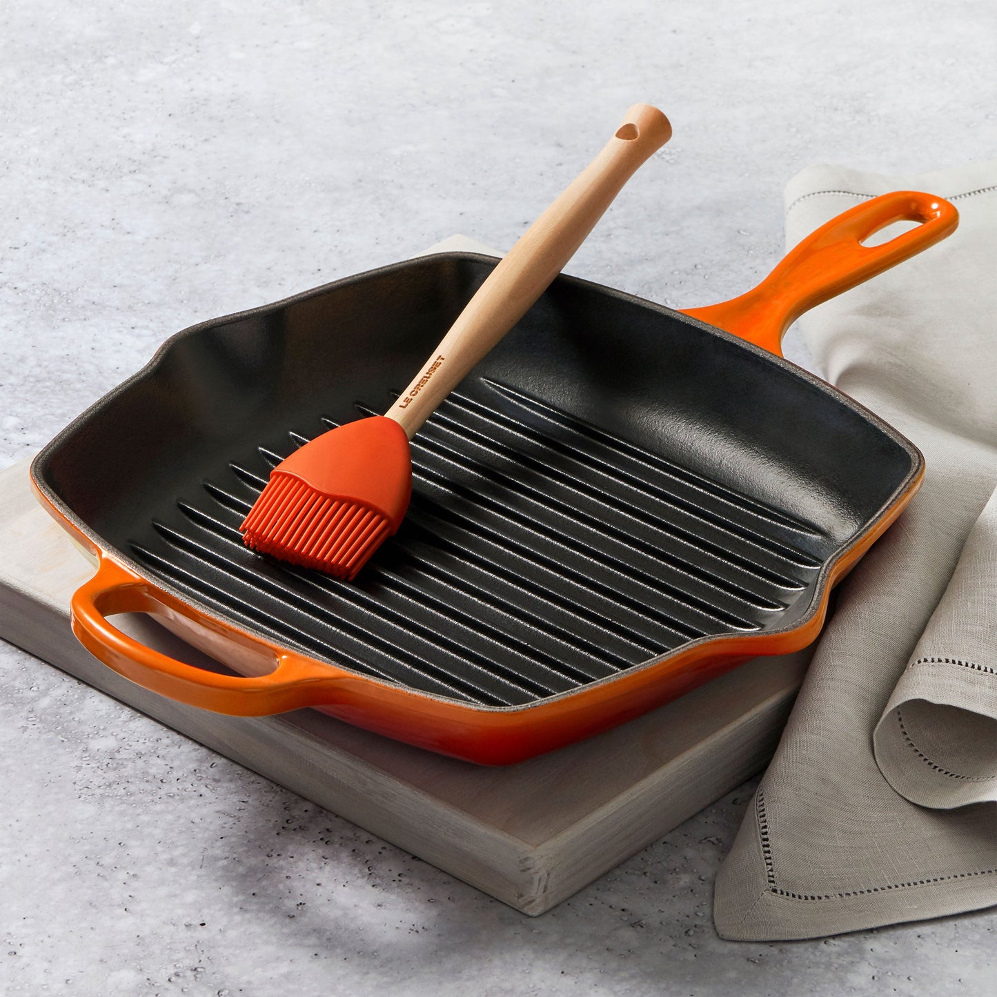 Signature Cast Iron 10.25-inch Flame Square Grill Pan