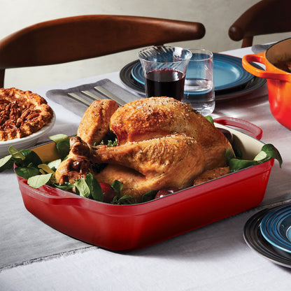 Signature Cast Iron 12.75-inch x 9.75-inch Cerise Roasting Pan