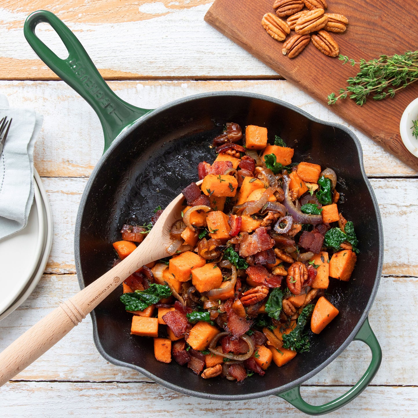 Signature Cast Iron 10.25-inch Artichaut Skillet