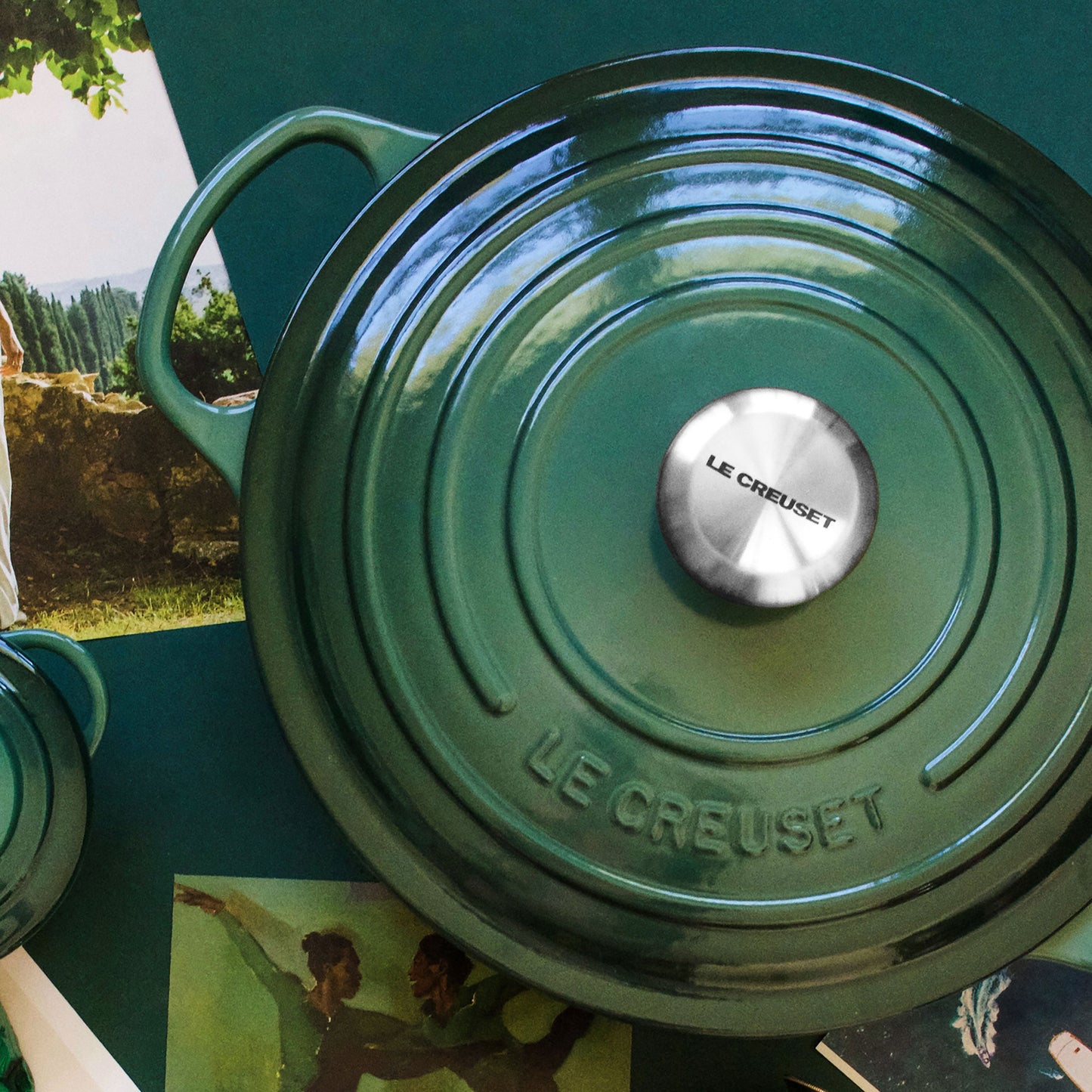 Signature Cast Iron 7.25-quart Artichaut Round Dutch Oven