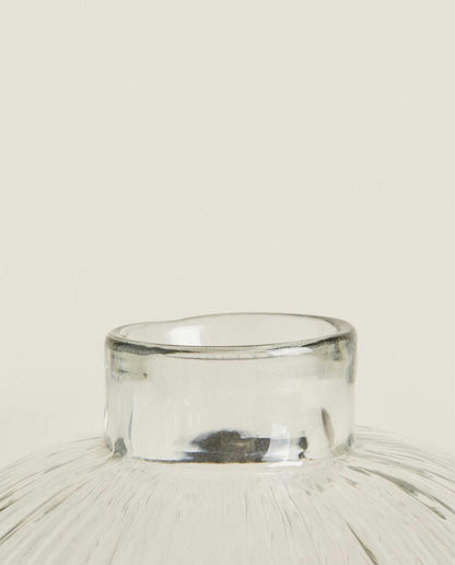 GLASS VASE WITH LINES