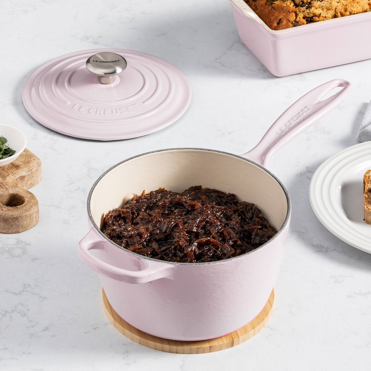 Signature Cast Iron 2.25-quart Shallot Saucepan