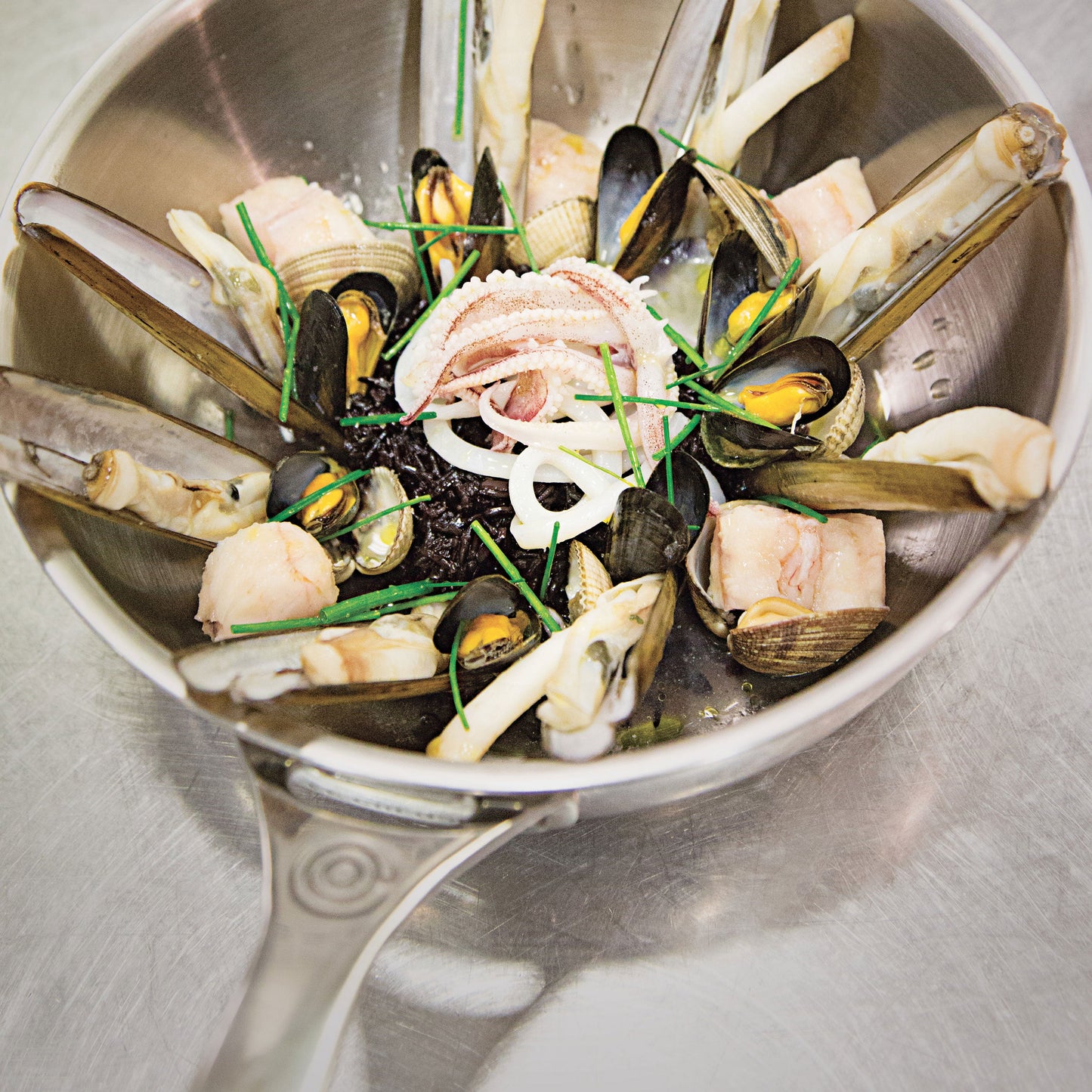 Stainless Steel 2-quart Saucier