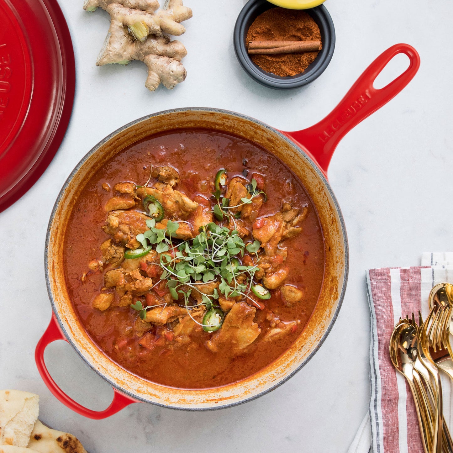 Signature Cast Iron 3.75-quart Cerise Cassadou