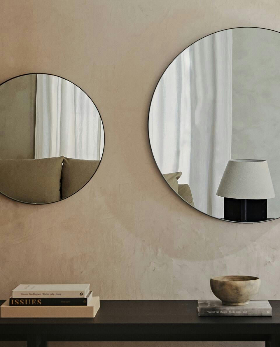 ROUND MIRROR