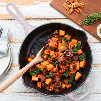 Signature Cast Iron 9-inch Shallot Iron Handle Skillet