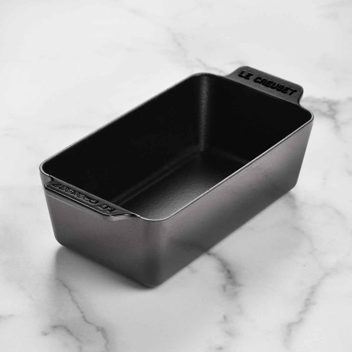 Signature Cast Iron 9 x 5-inch Oyster Loaf Pan