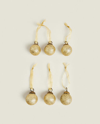 PACK OF GLITTERY CHRISTMAS BAUBLE DECORATIONS (PACK OF 6)