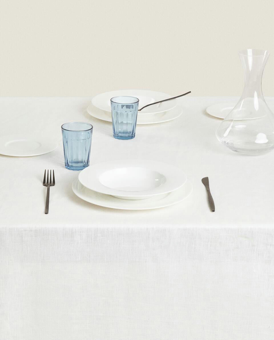 BASIC LINEN TABLECLOTH