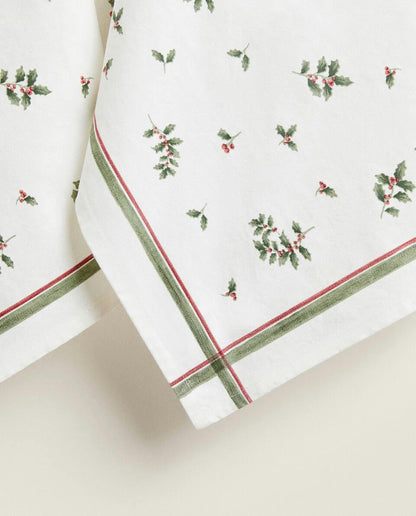 PACK OF COTTON CHRISTMAS HOLLY TEA TOWELS (PACK OF 2)