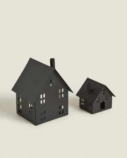 CHRISTMAS HOUSE DECORATION